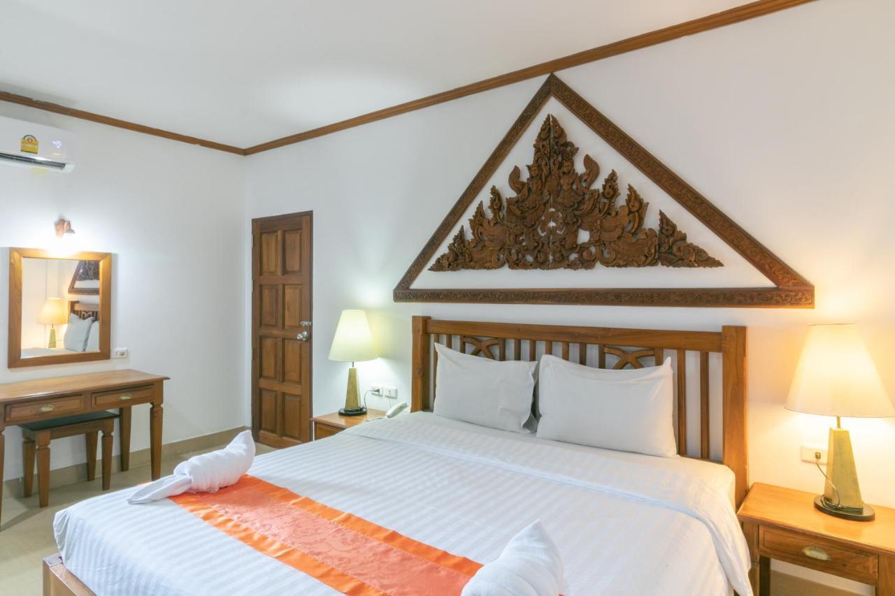 Onnicha Hotel Ratsada Kültér fotó