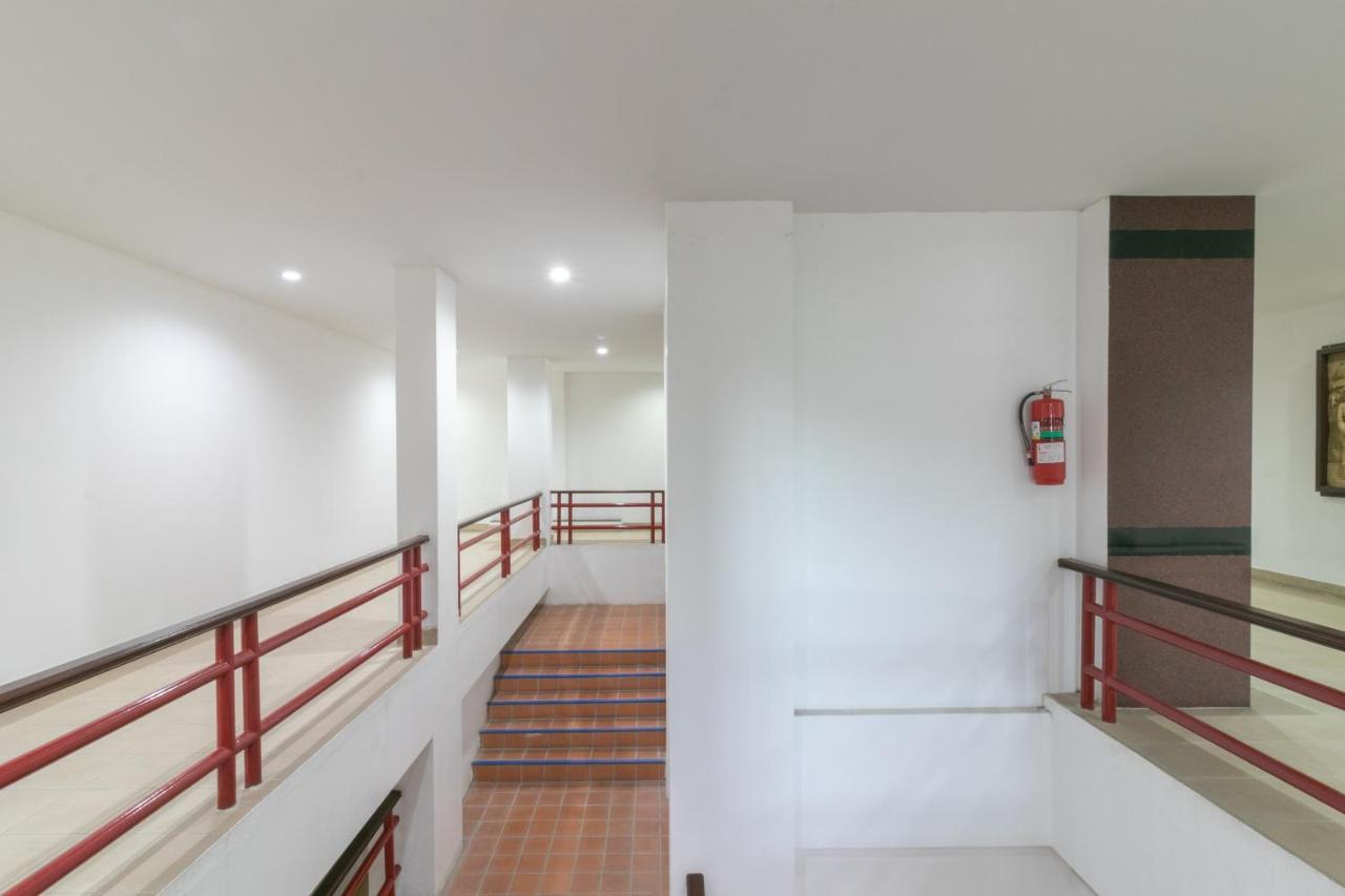 Onnicha Hotel Ratsada Kültér fotó