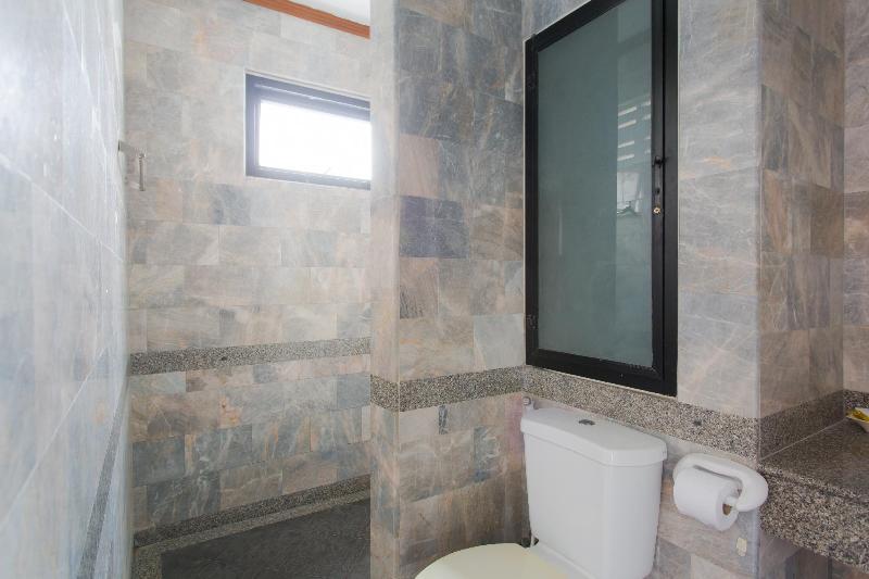 Onnicha Hotel Ratsada Kültér fotó